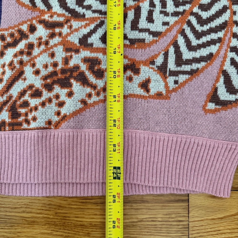 NWT Fate Pink Purple Abstract Geometric Crewneck Sweater Size M - Picture 6 of 8